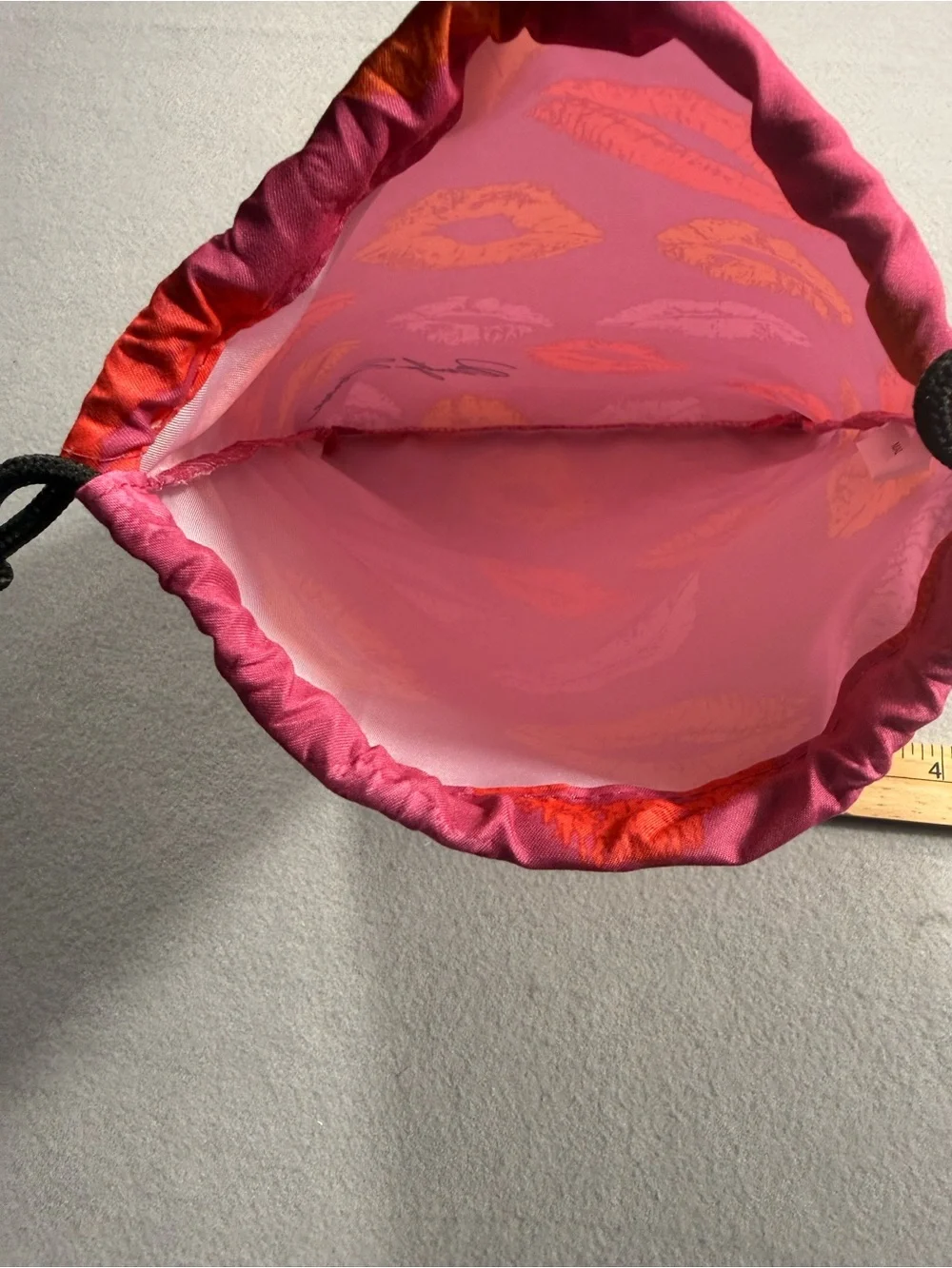 Marilyn Monroe Pink Kiss Print Drawstring Pouch Drawstring Travel Makeup Bag - Picture 5 of 5
